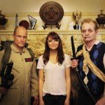 Foto tra amici: Woody Harrelson, Emma Stone e Bill Murray sul set di Benvenuti a Zombieland (2009)