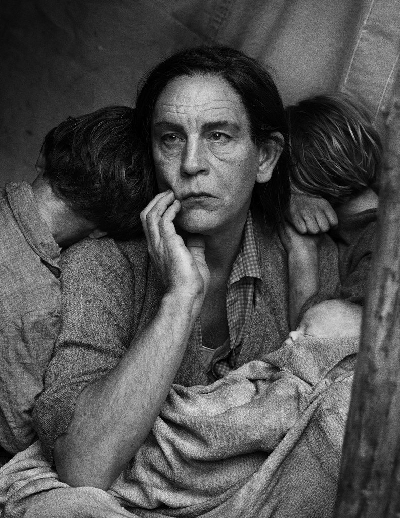 Dorothea Lange / Migrant Mother © Sandro Miller courtesy of Catherine Edelman Gallery Chicago