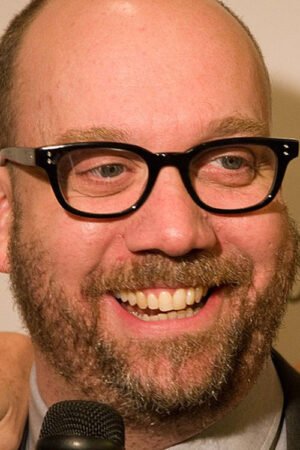 paul giamatti nel 2011 sorride con occhiali neri e barba e baffi