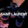 french water saint laurent jim jarmusch vassoio bicchieri acqua mano donna