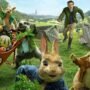 peter rabbit film conigli in fuga carriola